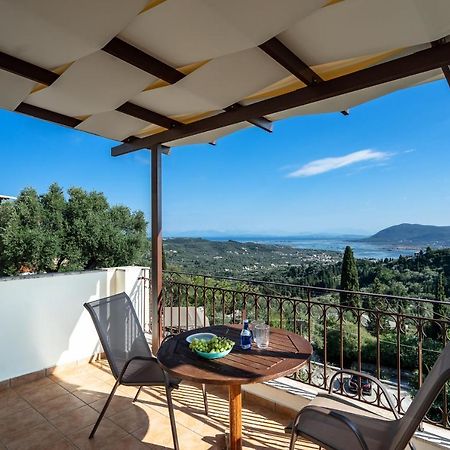 Afroksilia Villa Krinos Katouna エクステリア 写真