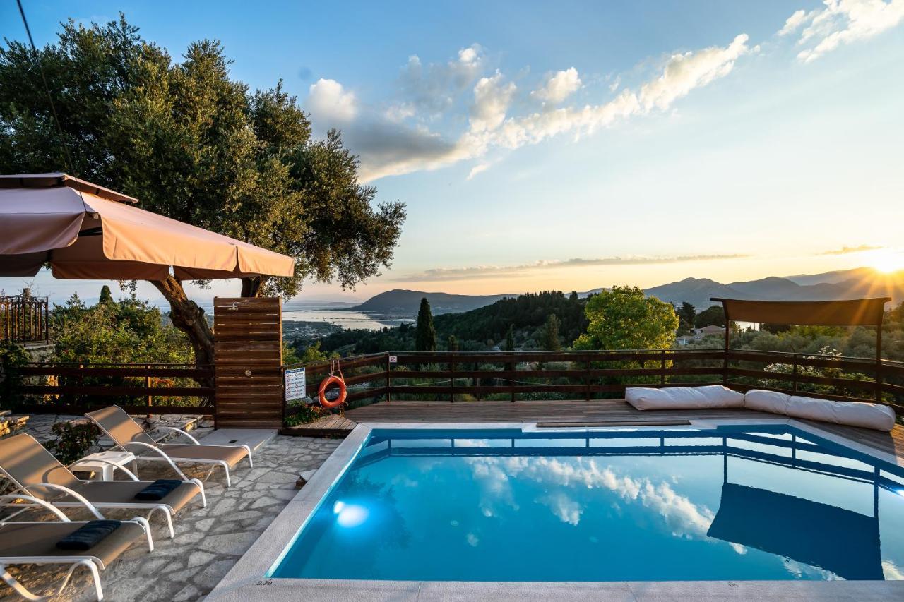 Afroksilia Villa Krinos Katouna エクステリア 写真