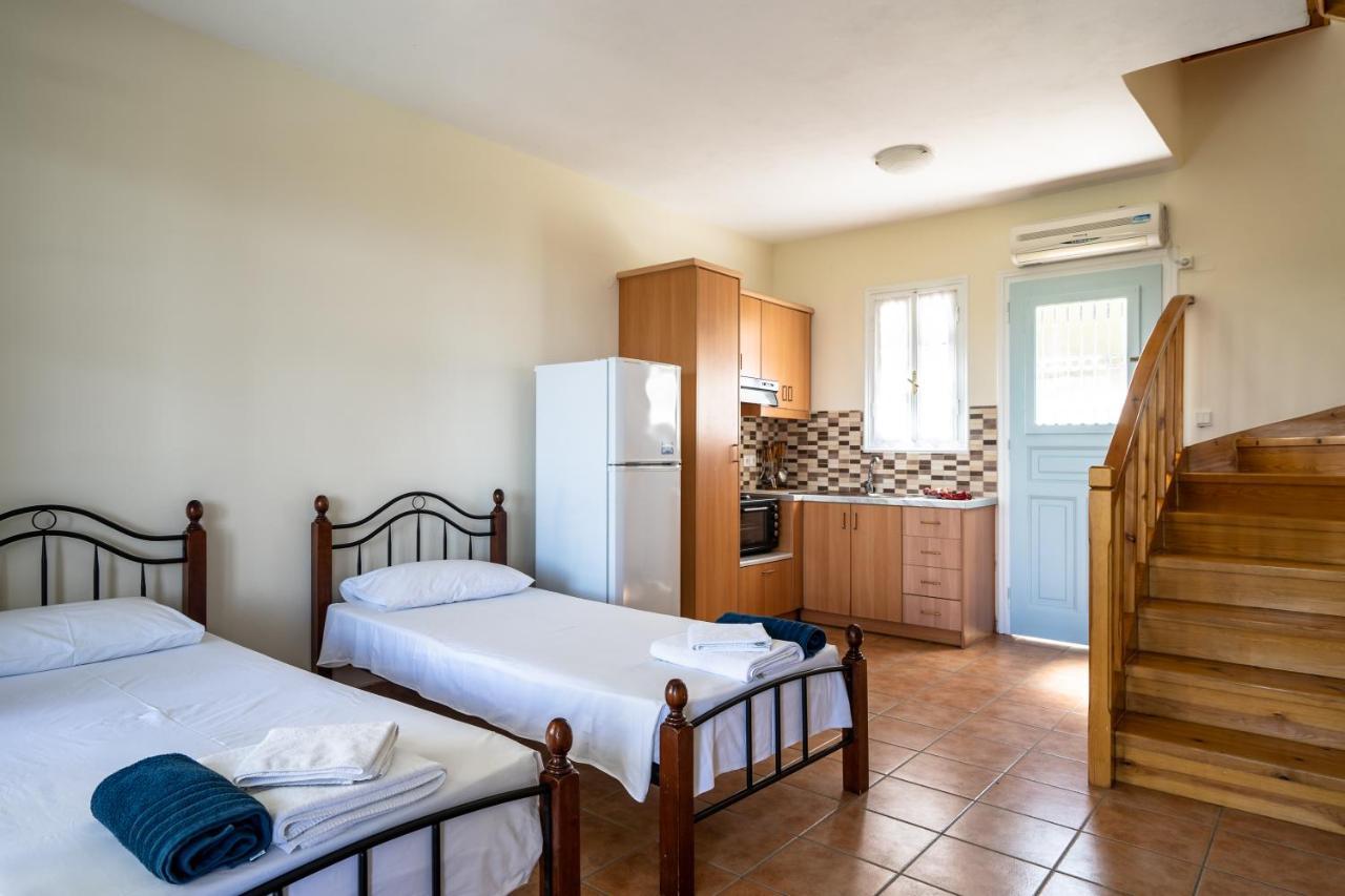 Afroksilia Villa Krinos Katouna エクステリア 写真